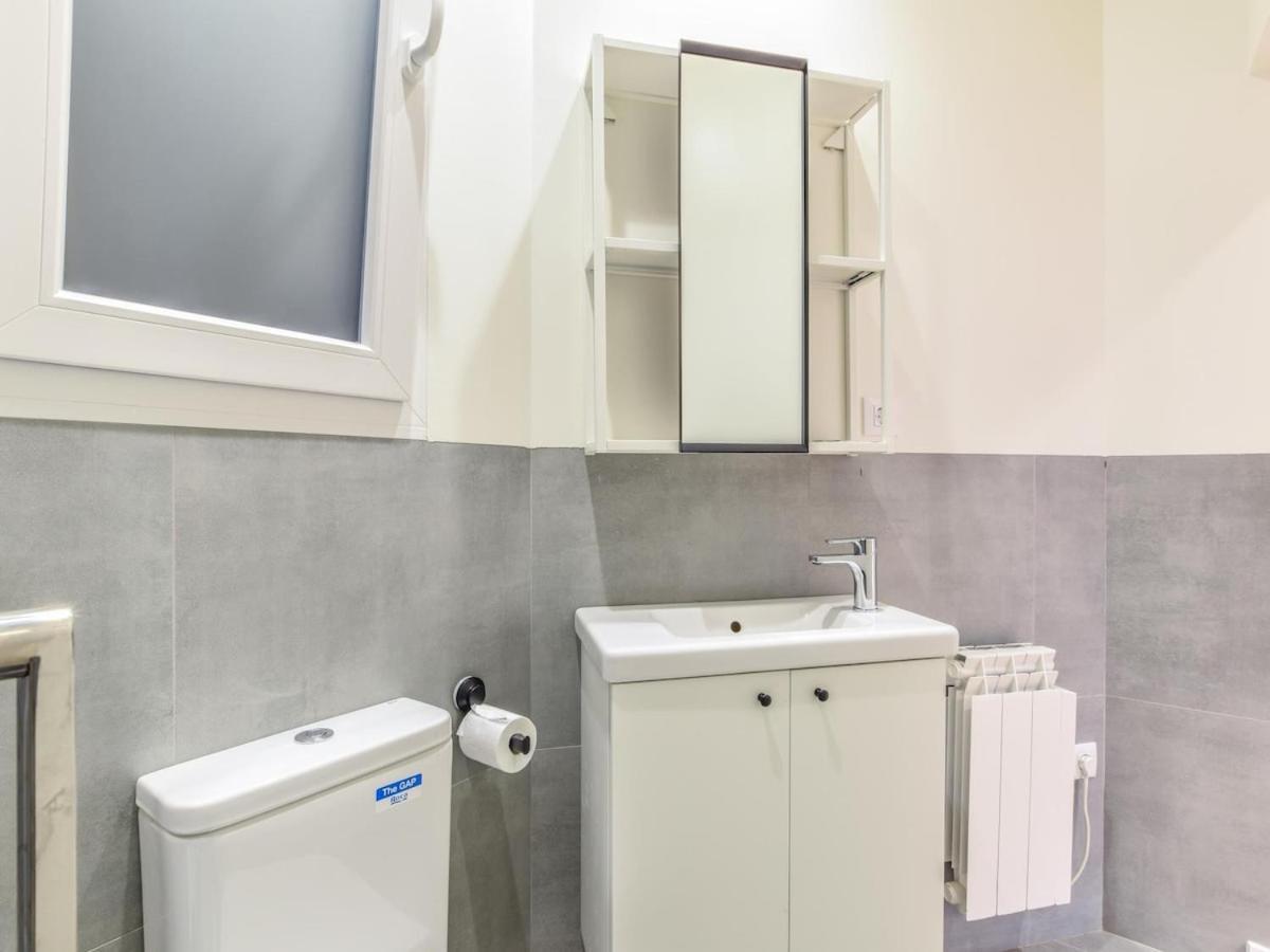 Ferienwohnung Apartamento En Plaza De Canalejas Madrid Exterior foto