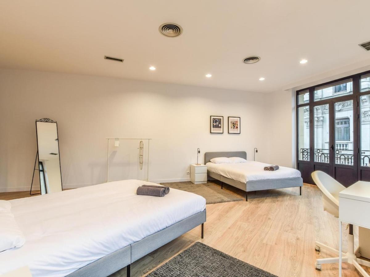 Ferienwohnung Apartamento En Plaza De Canalejas Madrid Exterior foto