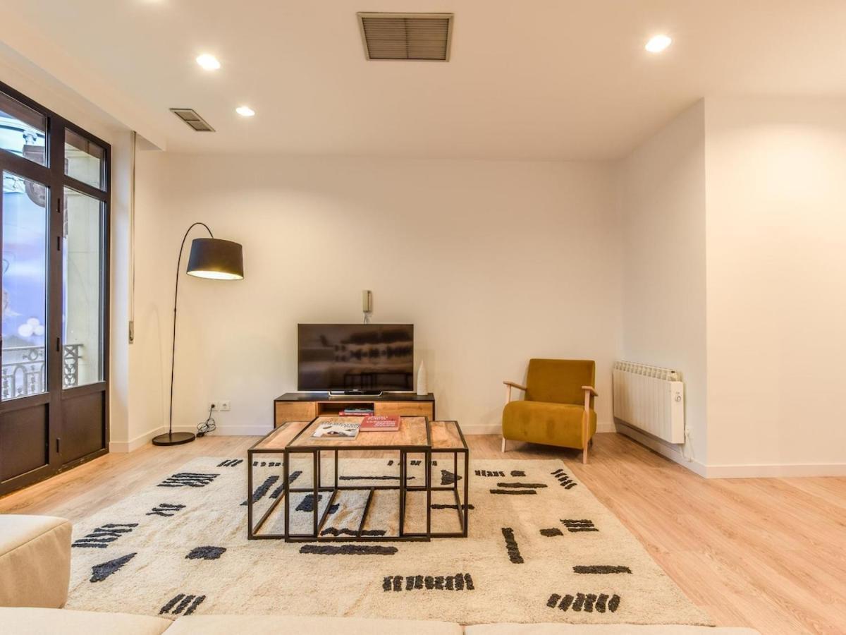 Ferienwohnung Apartamento En Plaza De Canalejas Madrid Exterior foto