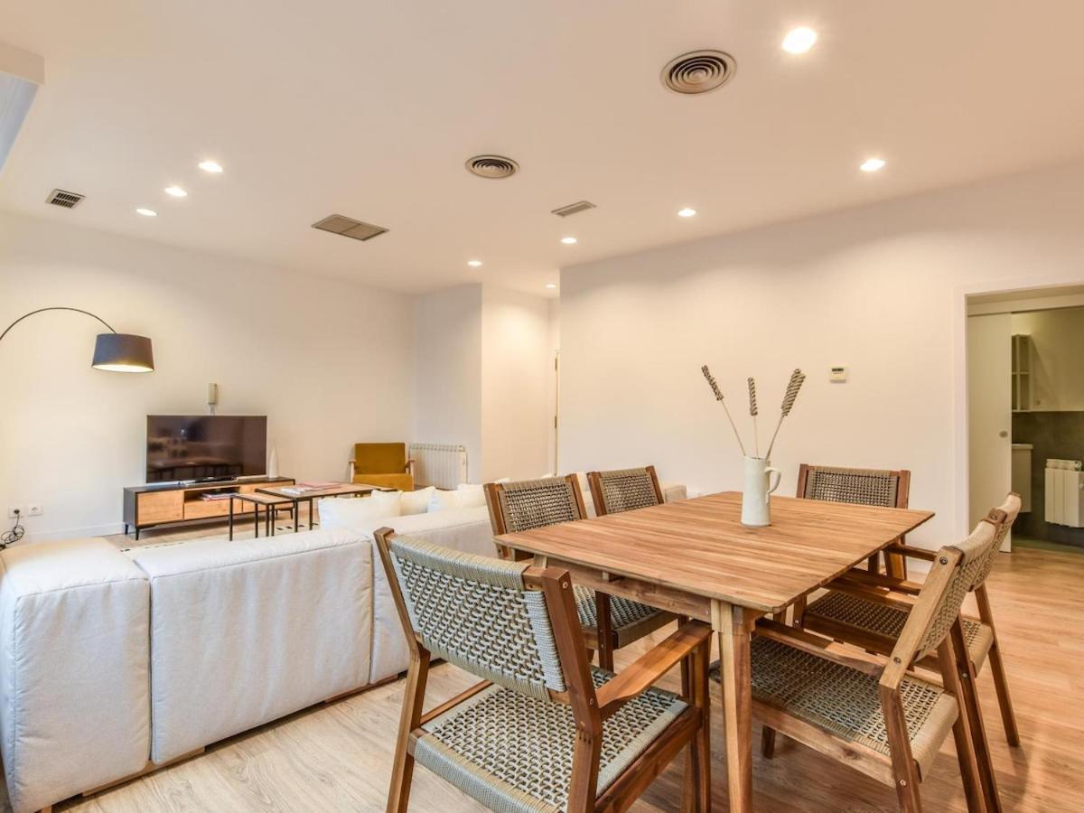 Ferienwohnung Apartamento En Plaza De Canalejas Madrid Exterior foto